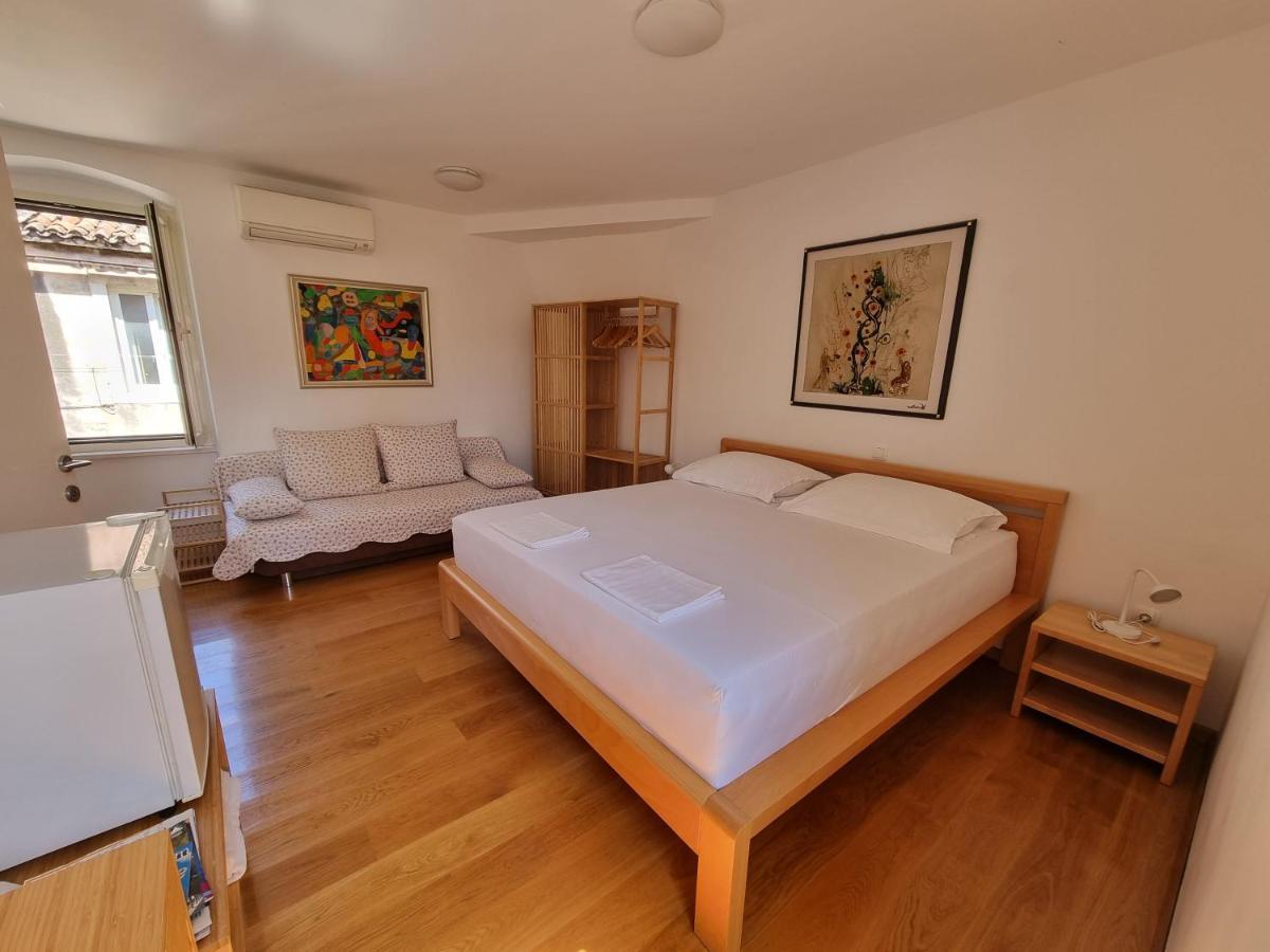 Malena Palace Experience Split Buitenkant foto